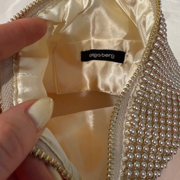 BRAND NEW - Olga Berg Mesh Handle Bag - Picture 6 of 8